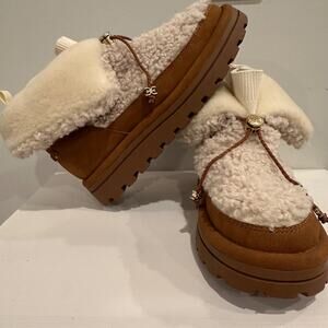 Sam Edelman Women's Olin Lug Sole Bootie White Natural Harvest Brown Women’s 7.5